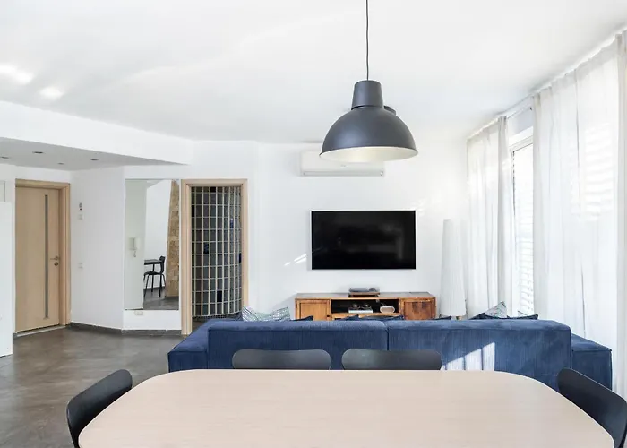 Spacious Apartment