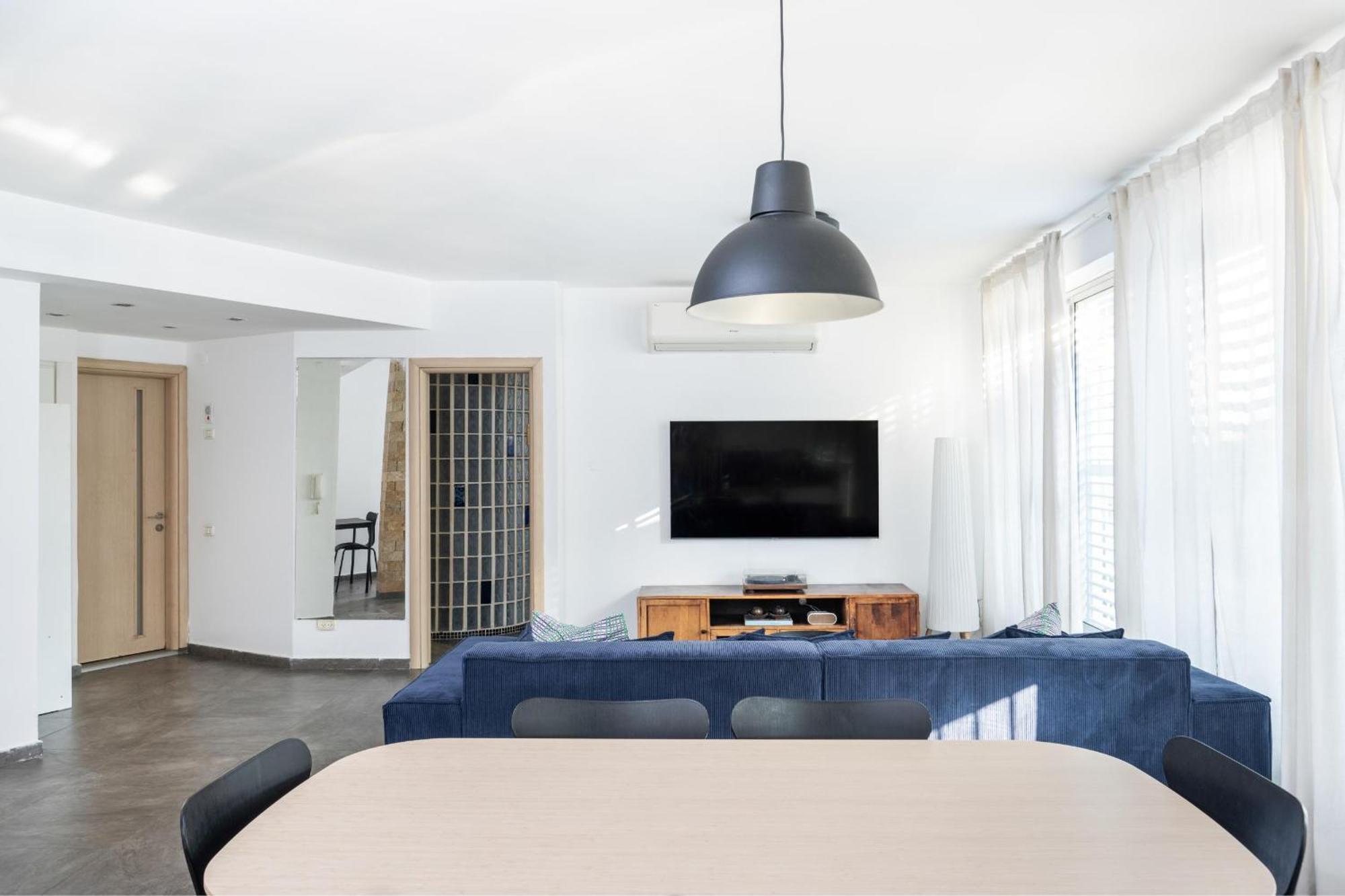Apartment Spacious